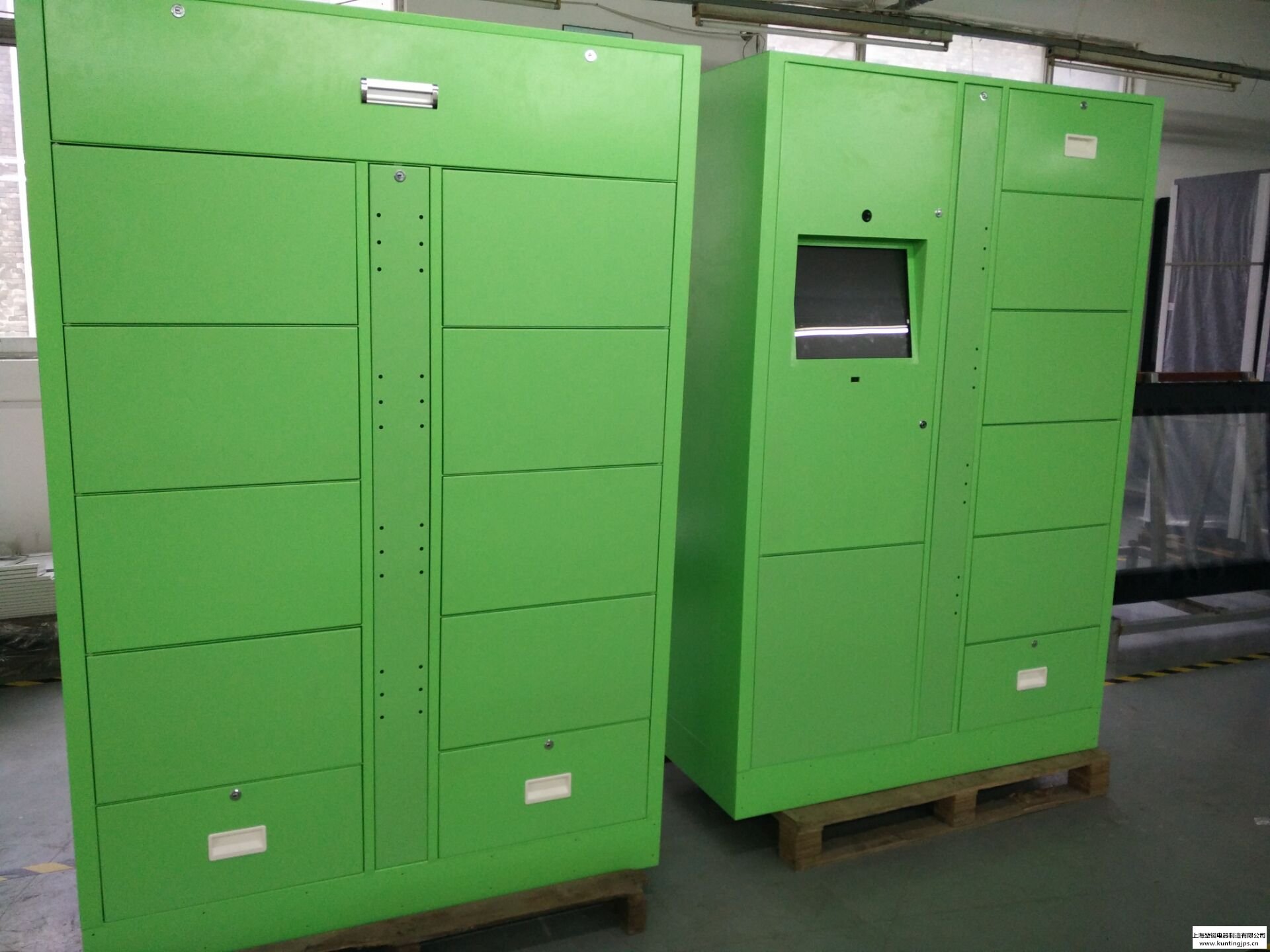電瓶充電柜金屬外殼加工